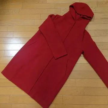 [ 새상품급 ] CORDIER 빨간색 후드 부착 래글런 코트