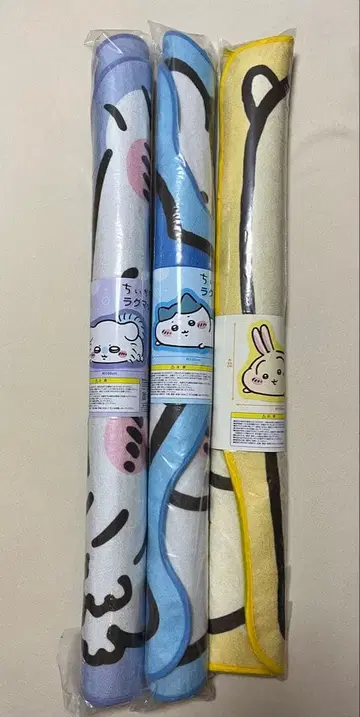 치이카와 러그 매트 3종 세트 하치와레 토끼 모몽가