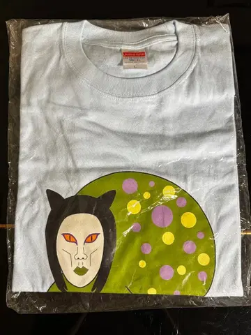 오론치유 T셔츠