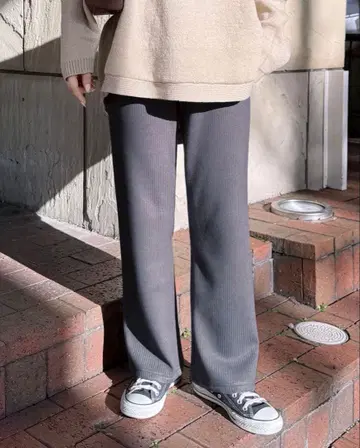 [ 새상품급 ] 아름다운 실루엣 속기모 세미 와이드 리브 팬츠 reca