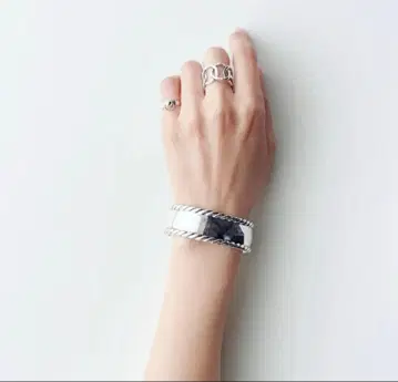 컨디션 최상 PHILIPPE AUDIBERT 실버 뱅글