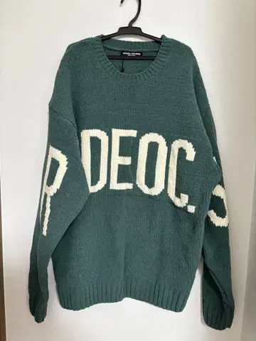 로데오 크라운 다크 그린 L 사이즈 스웨터
