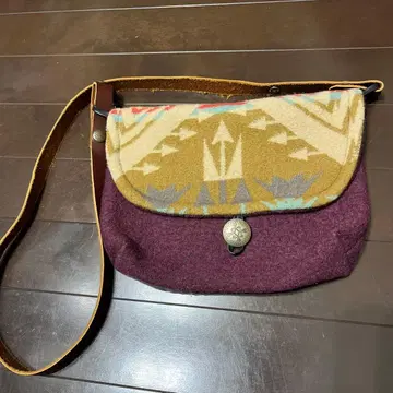 미국제 숄더백 Oregonian Outfitters