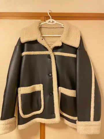 WEGO/보아 절개 런치 코트