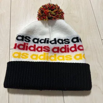 미사용 새상품 adidas 아디다스 니트 캡 독일 컬러 y2k