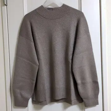 글로벌 워크 라메 니트 스웨터 모카