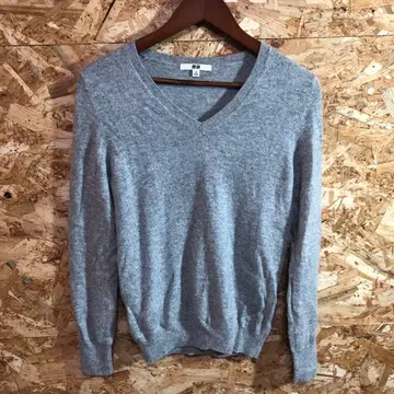[ 7206번 ] UNIQLO 니트 캐시미어 100% V넥 그레이