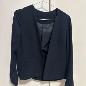 INNOV 네이비 노카라 자켓