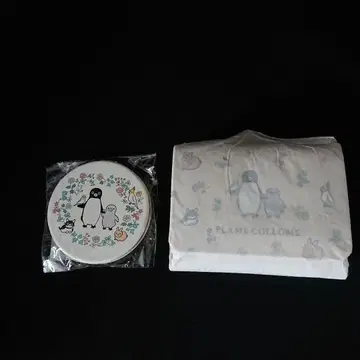 Suica의 펭귄 프레미이 콜로미이 지갑과 컴팩트 거울