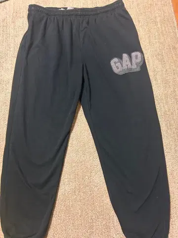 GAP 블랙 조거 팬츠