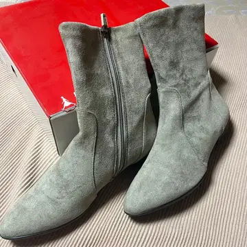 미사용 fitfit 포인티드 미들 부츠 그레이지 25.0