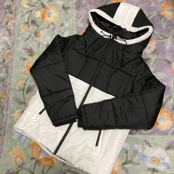 Nylaus 나일러스 아우터 M 사이즈 화이트 x 블랙 후드 부착 블루종