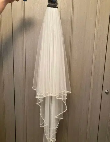 화이트 웨딩 베일 빗 포함 라인 비즈 베일 타카미 브라이덜
