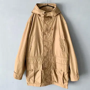 Comfortable Reason 마운틴 사파리 후드티 카키 브라운