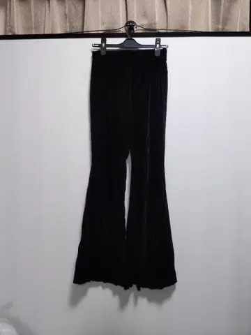 kastane 벨로아 플레어 팬츠