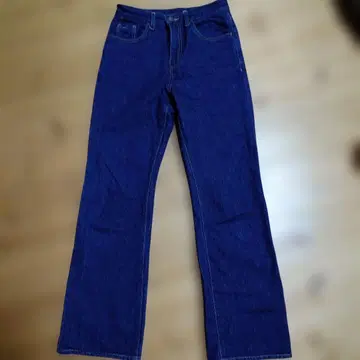 SHIPS 다크 네이비 플레어 데님 팬츠