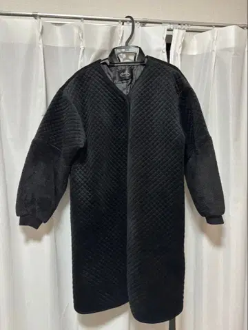 Meridian 벨로아 퀼팅 코트