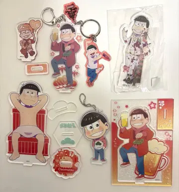 오소마츠 6쌍둥이 마츠노 오소마츠 아크릴 스탠드 아크릴 키링