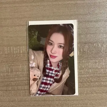 TWICE 사나 1만 엔 구매 혜택 트레이딩 카드 팝업