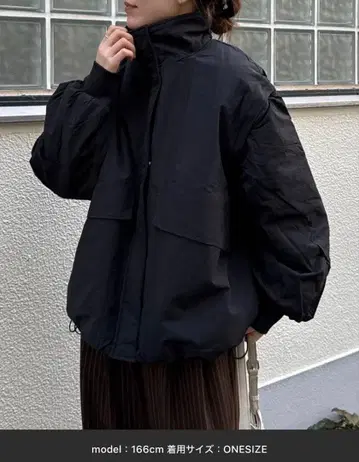 차오패닉 티피 BIG 포켓 스탠드 워크 아우터 블랙