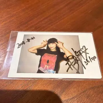 63angel (구 버레스크 도쿄) 이부키 폴라로이드