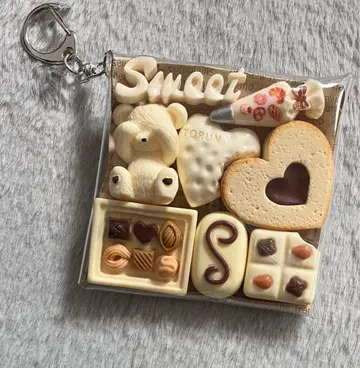 가챠 파우치 [ 아이보리 곰돌이 디저트 아이보리 계열 ]