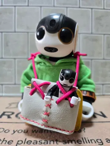 로보혼과 함께 가챠폰 외출 칼리 트윈 타입 5