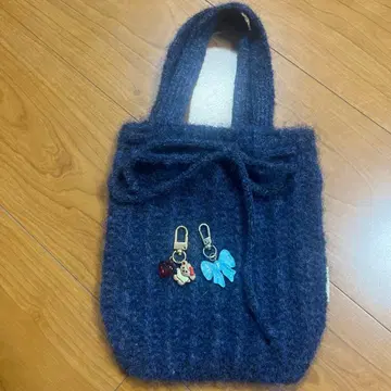 앨리슨 브라운 니트 백 키링 2개 세트