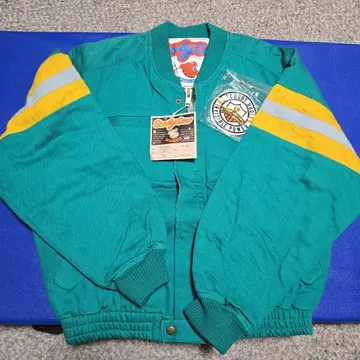 스쿠비 두 점퍼 M 사이즈 그린