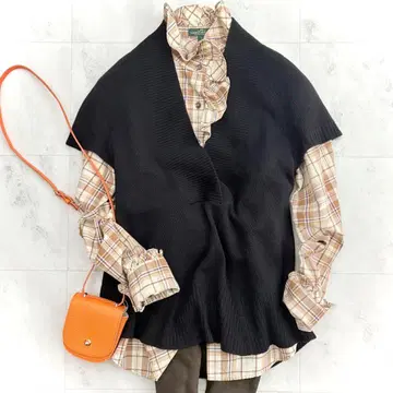 새상품급 캐시미어 100% 띠어리 니트 베스트 풀오버 V넥 블랙