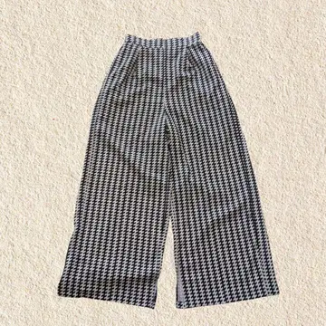 새상품급 와이드 팬츠 하운드투스 여성용 M 사이즈 모노톤 y2k