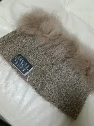 브라운 퍼 넥워머