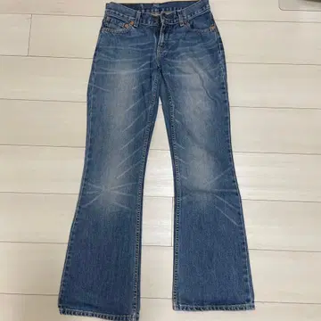 리바이스 529 플레어 모델