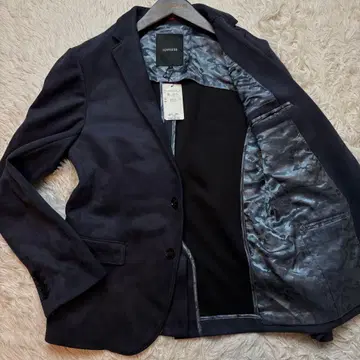 (택 포함 새상품급) 러브리스 스웨이드 느낌 테일러드 자켓 카모플라주