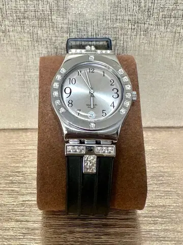 Swatch 실버 블랙 여성용 손목시계