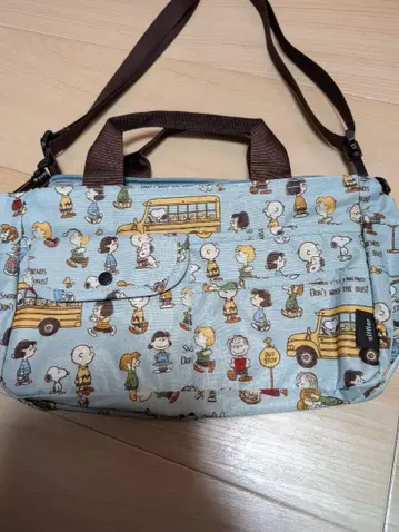새상품 [ 스누피 숄더백 스카이블루 ]