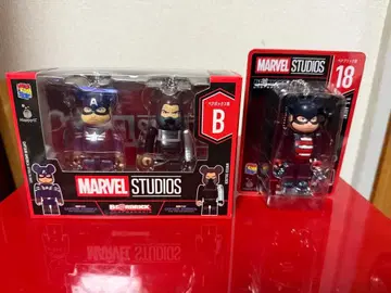 MARVEL STUDIOS BE@RBRICK 2체 세트와 us.agent