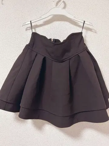 미셸 마카롱 슬림 레그 스커트 S 사이즈 이너 팬츠 포함