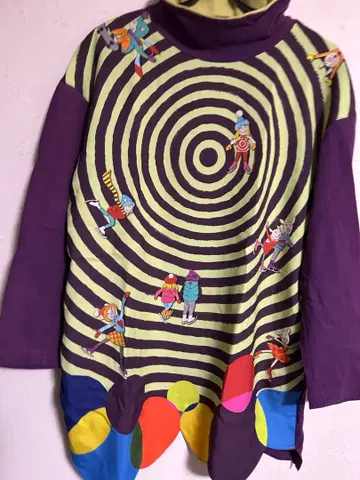 알베로베로 소용돌이 시리즈 퍼플 튜닉