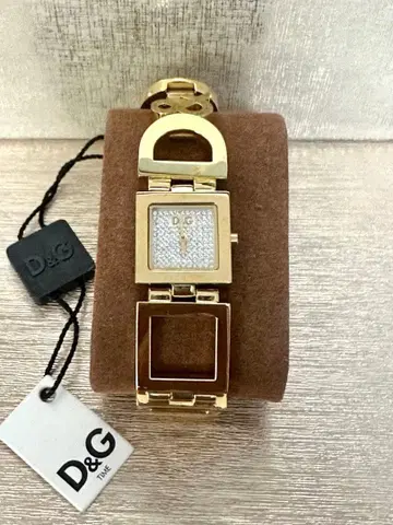 D&G 골드 아날로그 손목시계