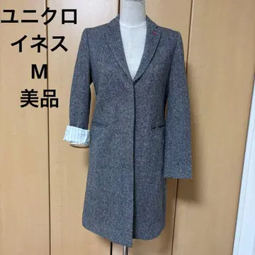 유니클로 이네스 M 울 체스터 코트 소매 안감은 스트라이프