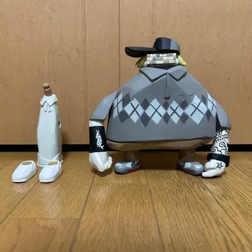 마이클라우 클레이지 칠드런 킹 피규어