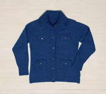 레나운 심플 라이프 터틀넥으로도 활용 가능한 두꺼운 원단 가디건 L