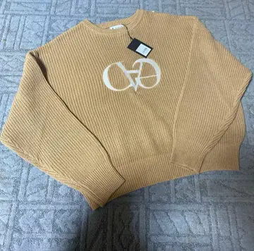 새상품 택 포함 로고 니트 스웨터 F 사이즈