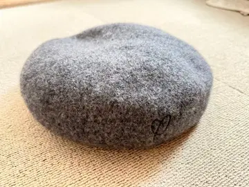 코코딜 그레이 베레모 로고 자수