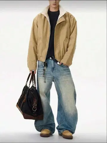 보아 카라 부착 숏 자켓