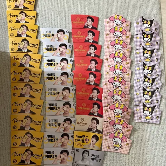 컴포즈커피 컵홀더 뷔 산리오