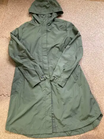 INDIVI 자켓 사이즈 40 올리브 그린 마운틴 후드티 L