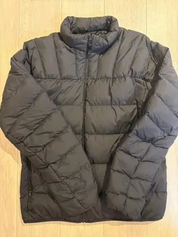 유니클로 울트라 라이트 다운 자켓 L