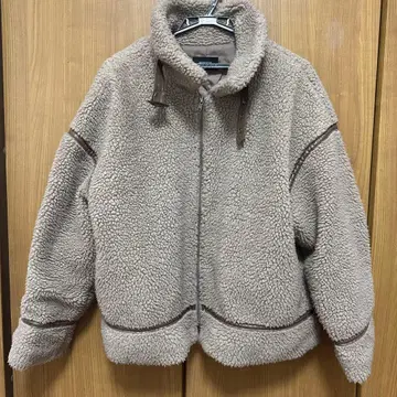 플리스 자켓 베이지